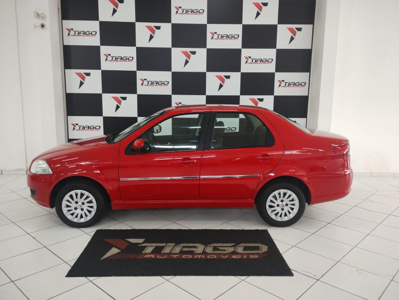 FIAT SIENA 1.0 CELEBRATION 8V 2015/2015 TIAGO AUTOMÓVEIS VENÂNCIO AIRES / Carros no Vale