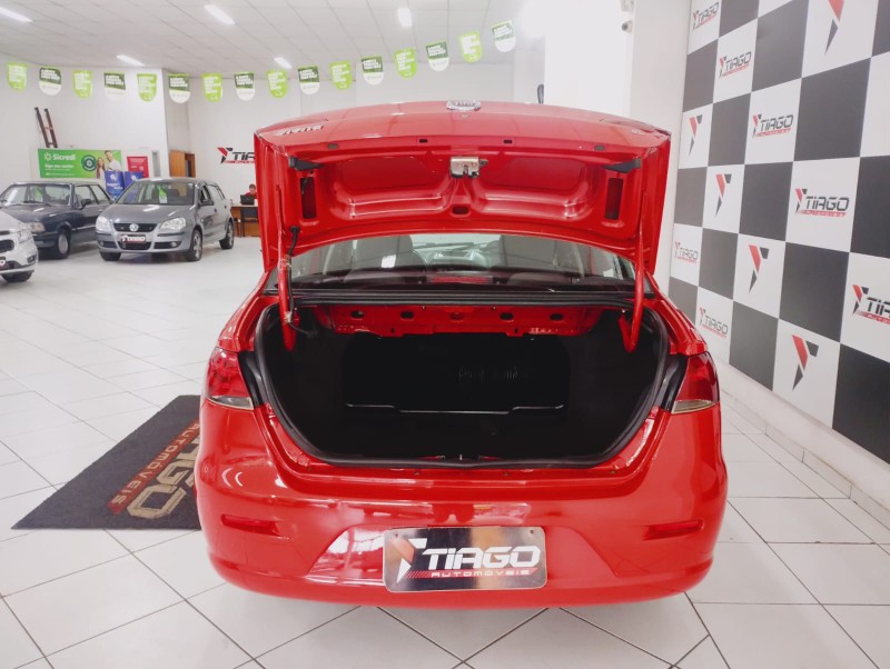 FIAT SIENA 1.0 CELEBRATION 8V 2015/2015 TIAGO AUTOMÓVEIS VENÂNCIO AIRES / Carros no Vale