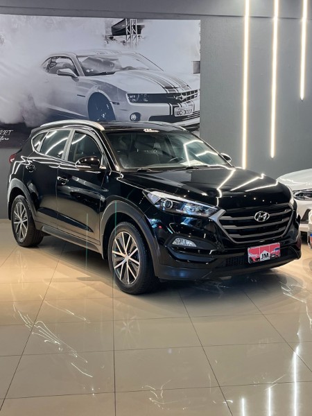HYUNDAI TUCSON 1.6 GL TURBO 16V 2016/2017 JM AUTOMÓVEIS VENÂNCIO AIRES / Carros no Vale