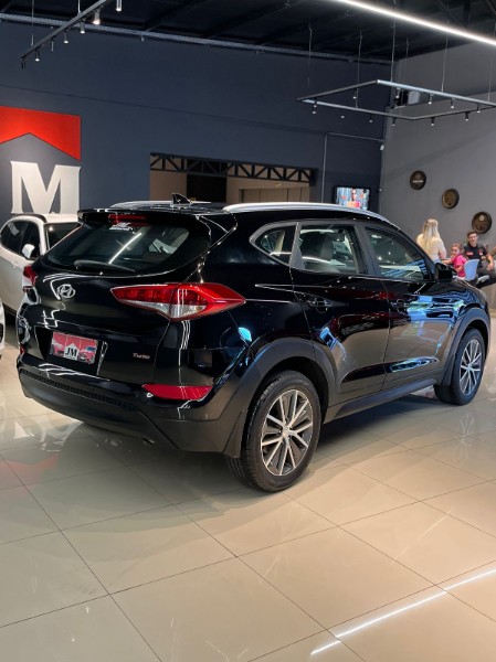 HYUNDAI TUCSON 1.6 GL TURBO 16V 2016/2017 JM AUTOMÓVEIS VENÂNCIO AIRES / Carros no Vale