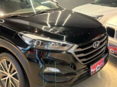 HYUNDAI TUCSON 1.6 GL TURBO 16V 2016/2017 JM AUTOMÓVEIS VENÂNCIO AIRES / Carros no Vale