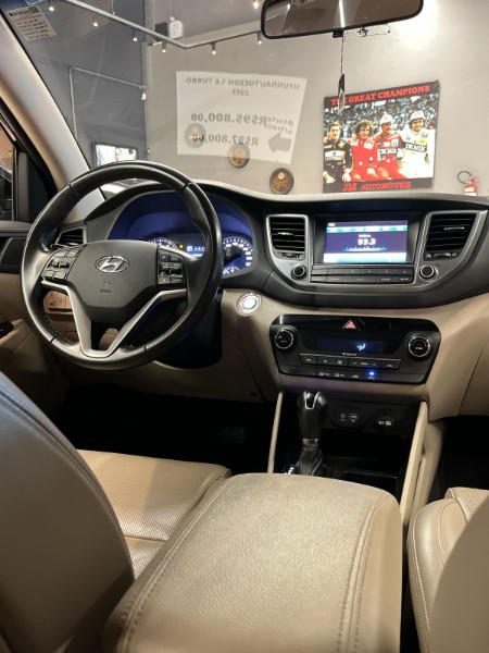 HYUNDAI TUCSON 1.6 GL TURBO 16V 2016/2017 JM AUTOMÓVEIS VENÂNCIO AIRES / Carros no Vale