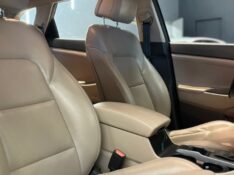 HYUNDAI TUCSON 1.6 GL TURBO 16V 2016/2017 JM AUTOMÓVEIS VENÂNCIO AIRES / Carros no Vale