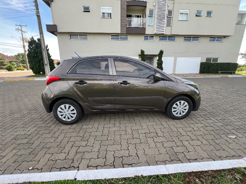 HYUNDAI HB20 1.0 12V FLEX COMFORT MANUAL 2016/2016 ELY AUTOMÓVEIS LAJEADO / Carros no Vale