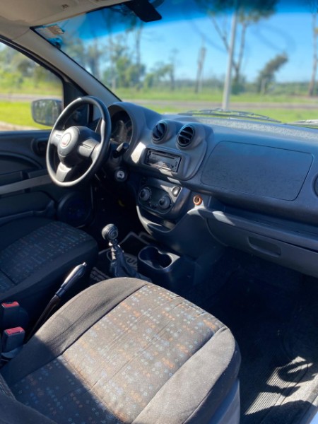 FIAT UNO VIVACE 1.0 EVO FIRE FLEX 8V 3P /2013 NEURI VEÍCULOS LAJEADO / Carros no Vale