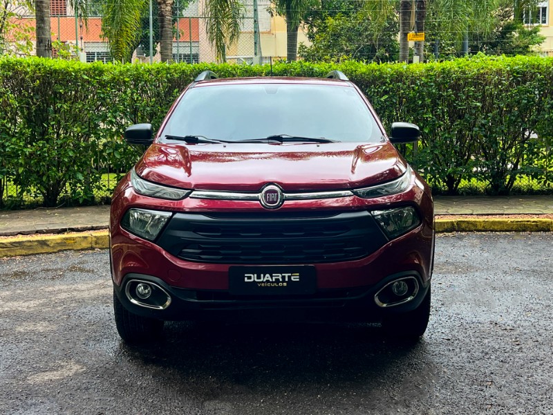 FIAT TORO FREEDOM 1.8 AT6 FLEX 4P 2016/2017 DUARTE VEÍCULOS PORTO ALEGRE / Carros no Vale