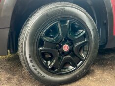 FIAT TORO FREEDOM 1.8 AT6 FLEX 4P 2016/2017 DUARTE VEÍCULOS PORTO ALEGRE / Carros no Vale