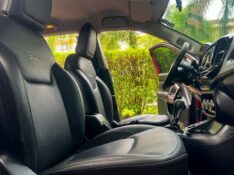 FIAT TORO FREEDOM 1.8 AT6 FLEX 4P 2016/2017 DUARTE VEÍCULOS PORTO ALEGRE / Carros no Vale