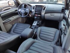 MITSUBISHI PAJERO DAKAR 3.2 4X4 16V 2016/2016 ROSAUTO VEÍCULOS VENÂNCIO AIRES / Carros no Vale