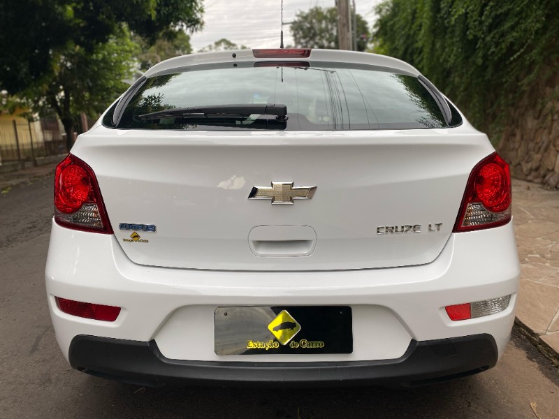 CHEVROLET CRUZE LT 1.8 2013/2013 ESTAÇÃO DO CARRO ESTRELA / Carros no Vale
