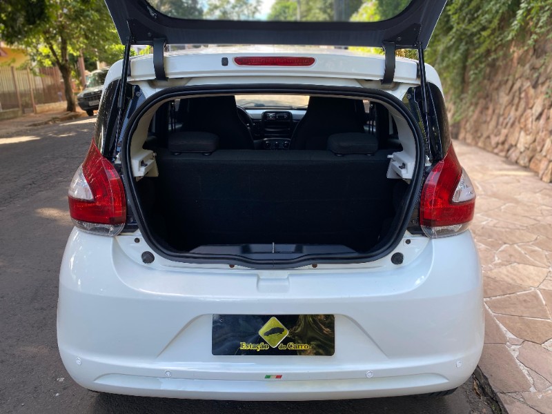 FIAT MOBI EASY 1.0 2018/2019 ESTAÇÃO DO CARRO ESTRELA / Carros no Vale