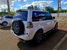 MITSUBISHI PAJERO TR4 2.0 4X2 16V 140CV FLEX 4P AUTOMÁTICO 2014/2014 CRUZEIRO MULTIMARCAS CRUZEIRO DO SUL / Carros no Vale