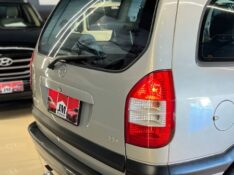 CHEVROLET ZAFIRA 2.0 ELITE 8V 2004/2005 JM AUTOMÓVEIS VENÂNCIO AIRES / Carros no Vale