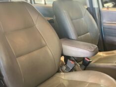 CHEVROLET ZAFIRA 2.0 ELITE 8V 2004/2005 JM AUTOMÓVEIS VENÂNCIO AIRES / Carros no Vale