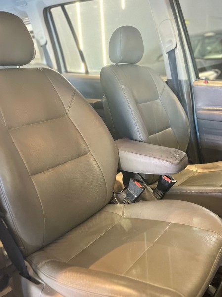 CHEVROLET ZAFIRA 2.0 ELITE 8V 2004/2005 JM AUTOMÓVEIS VENÂNCIO AIRES / Carros no Vale