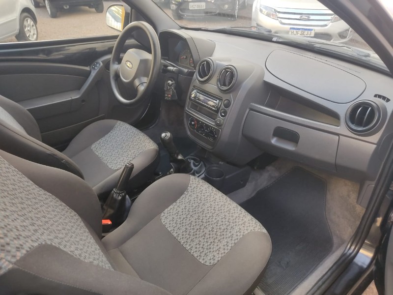 FORD KA 1.0 2011/2012 ALTERNATIVA VEÍCULOS LAJEADO / Carros no Vale
