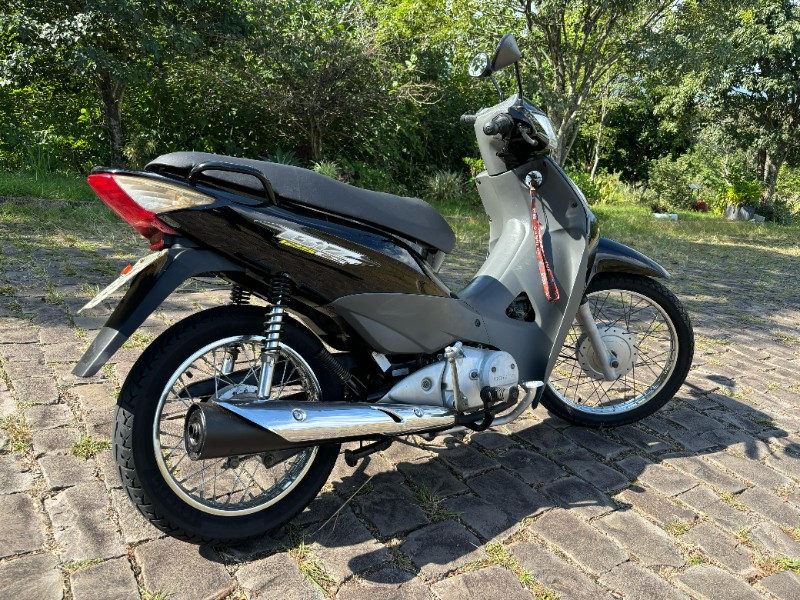 HONDA MOTOS BIZ 125 ES /2006 RT 811 VEÍCULOS ARROIO DO MEIO / Carros no Vale