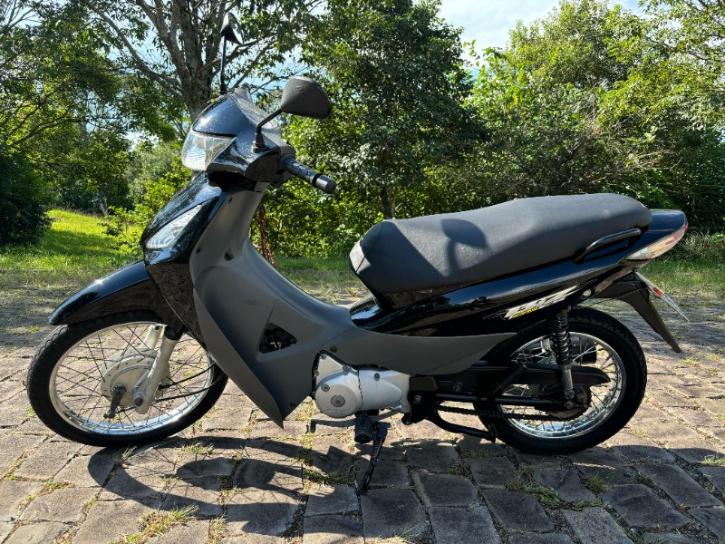 HONDA MOTOS BIZ 125 ES /2006 RT 811 VEÍCULOS ARROIO DO MEIO / Carros no Vale