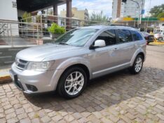 FIAT FREEMONT PREC AT6 2015/2015 ALTERNATIVA VEÍCULOS LAJEADO / Carros no Vale