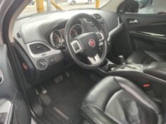 FIAT FREEMONT PREC AT6 2015/2015 ALTERNATIVA VEÍCULOS LAJEADO / Carros no Vale