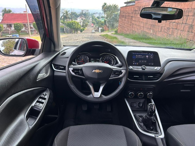 CHEVROLET ONIX HATCH LT 1.0 12V MEC. 2020/2020 LS MULTIMARCAS VENÂNCIO AIRES / Carros no Vale