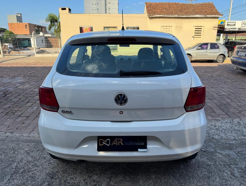 VOLKSWAGEN GOL CITY 1.0 MI TOTAL FLEX 8V 2P 2015/2015 AR MULTIMARCAS VENÂNCIO AIRES / Carros no Vale