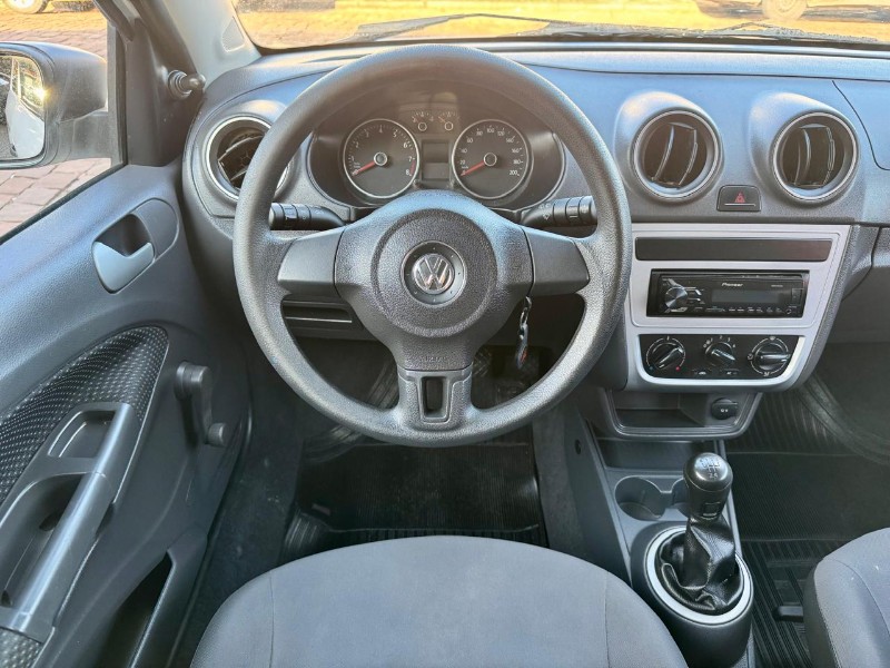 VOLKSWAGEN GOL CITY 1.0 MI TOTAL FLEX 8V 2P 2015/2015 AR MULTIMARCAS VENÂNCIO AIRES / Carros no Vale