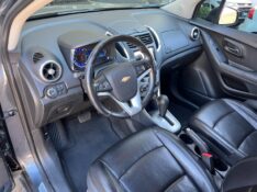 CHEVROLET TRACKER 1.8 MPFI LTZ 4X2 16V FLEX 4P AUTOMÁTICO 2014/2015 BOSCO AUTOMÓVEIS GUAPORÉ / Carros no Vale