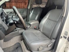 TOYOTA HILUX CD SR D4-D 4X4 3.0 TDI DIES AUT. 2015/2015 BOSCO AUTOMÓVEIS GUAPORÉ / Carros no Vale