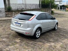 FORD FOCUS HATCH GLX 1.6 8V FLEX MEC. 2012/2012 BOSCO AUTOMÓVEIS GUAPORÉ / Carros no Vale