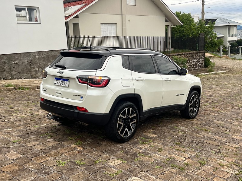 JEEP COMPASS LIMITED 2.0 4X4 DIESEL 16V AUT. 2019/2020 BOSCO AUTOMÓVEIS GUAPORÉ / Carros no Vale
