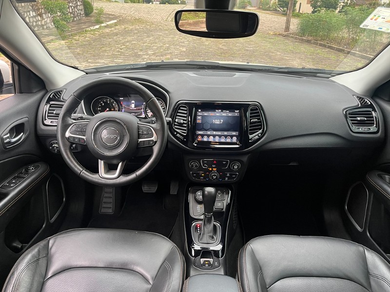 JEEP COMPASS LIMITED 2.0 4X4 DIESEL 16V AUT. 2019/2020 BOSCO AUTOMÓVEIS GUAPORÉ / Carros no Vale