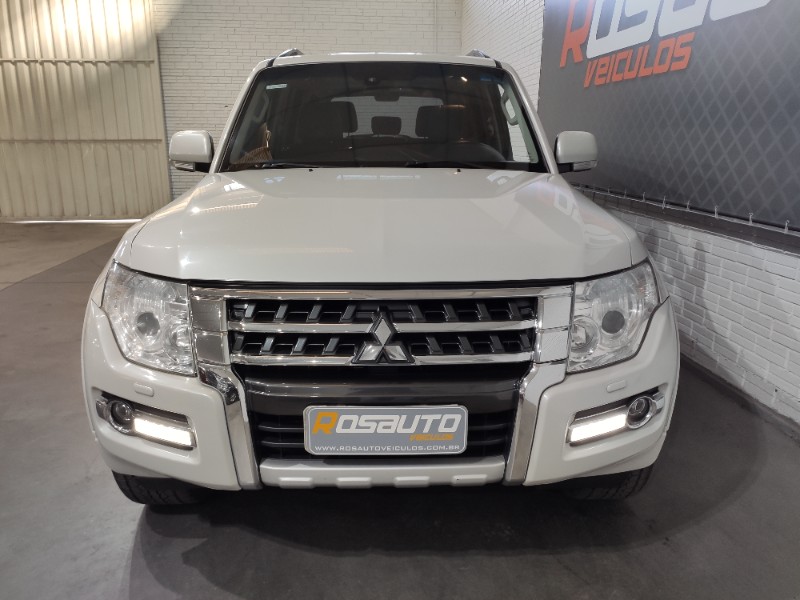 MITSUBISHI PAJERO FULL 3.2 HPE 4P DIESEL AUT 2016/2016 ROSAUTO VEÍCULOS VENÂNCIO AIRES / Carros no Vale