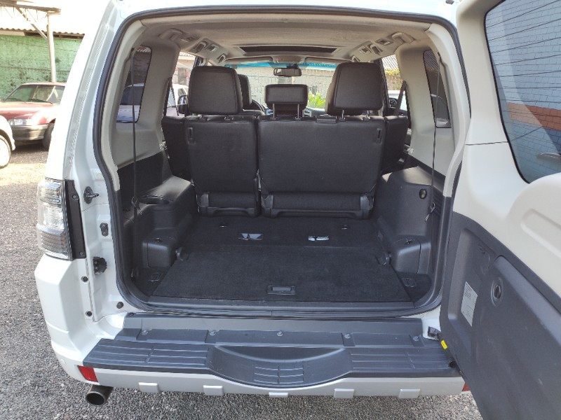 MITSUBISHI PAJERO FULL 3.2 HPE 4P DIESEL AUT 2016/2016 ROSAUTO VEÍCULOS VENÂNCIO AIRES / Carros no Vale