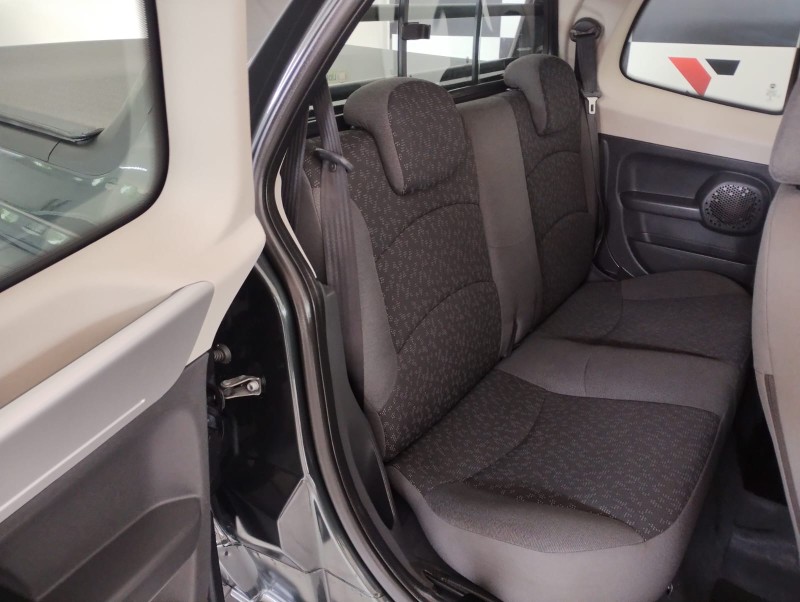 FIAT STRADA 1.4 MPI TREKKING CE 8V 2016/2016 TIAGO AUTOMÓVEIS VENÂNCIO AIRES / Carros no Vale