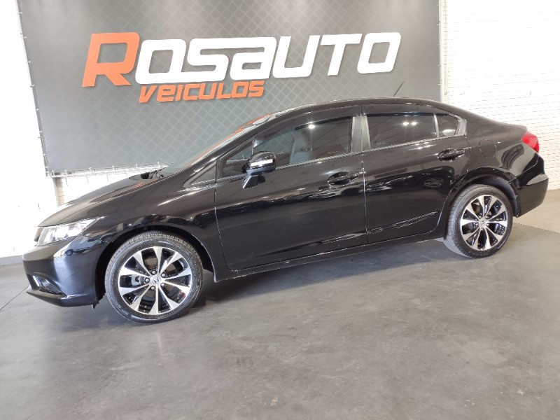 HONDA CIVIC 2.0 LXR 16V FLEX 4P AUTOMÁTICO 2016/2016 ROSAUTO VEÍCULOS VENÂNCIO AIRES / Carros no Vale