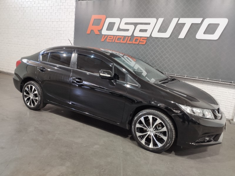 HONDA CIVIC 2.0 LXR 16V FLEX 4P AUTOMÁTICO 2016/2016 ROSAUTO VEÍCULOS VENÂNCIO AIRES / Carros no Vale