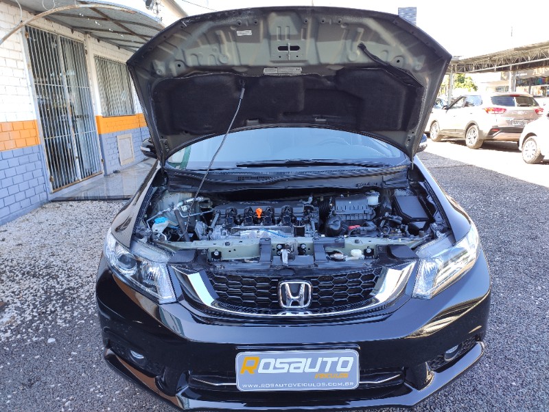 HONDA CIVIC 2.0 LXR 16V FLEX 4P AUTOMÁTICO 2016/2016 ROSAUTO VEÍCULOS VENÂNCIO AIRES / Carros no Vale