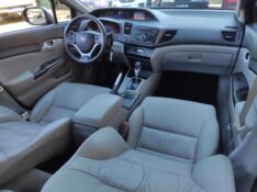 HONDA CIVIC 2.0 LXR 16V FLEX 4P AUTOMÁTICO 2016/2016 ROSAUTO VEÍCULOS VENÂNCIO AIRES / Carros no Vale
