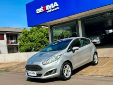 FORD FIESTA HATCH SE 1.6 2013/2014 SÉTIMA VEÍCULOS GUAPORÉ / Carros no Vale