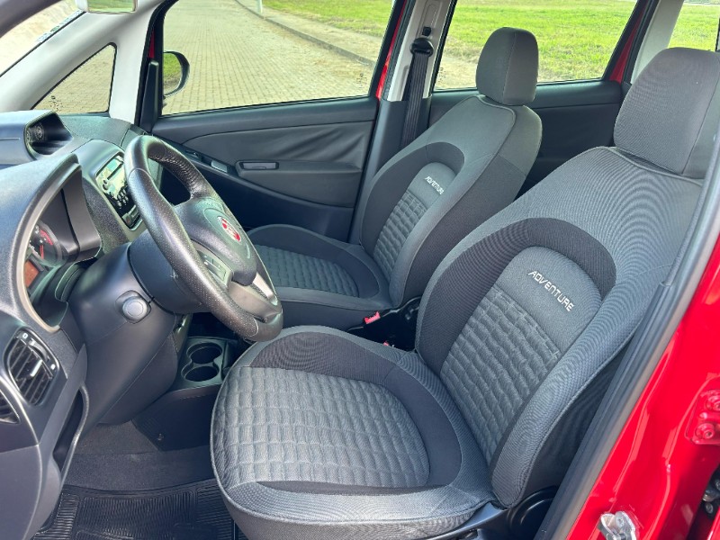 FIAT IDEA 1.8 MPI ADVENTURE 16V /2015 RT 811 VEÍCULOS ARROIO DO MEIO / Carros no Vale
