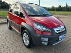 FIAT IDEA 1.8 MPI ADVENTURE 16V /2015 RT 811 VEÍCULOS ARROIO DO MEIO / Carros no Vale