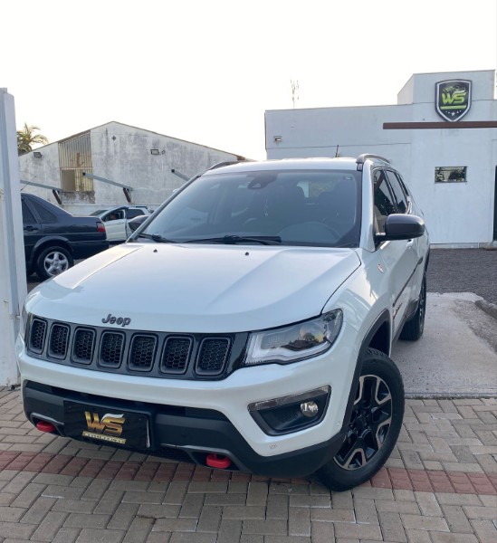 JEEP COMPASS 2.0 16V DIESEL TRAILHAWK 4X4 AUTOMÁTICO 2017/2017 WS MULTIMARCAS VENÂNCIO AIRES / Carros no Vale