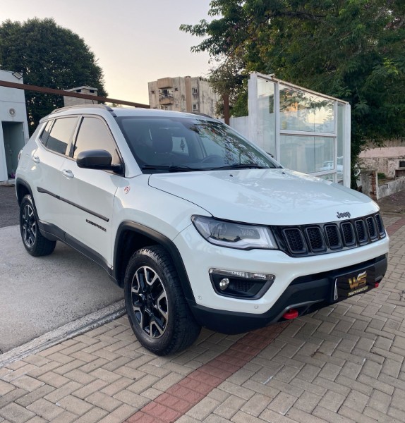 JEEP COMPASS 2.0 16V DIESEL TRAILHAWK 4X4 AUTOMÁTICO 2017/2017 WS MULTIMARCAS VENÂNCIO AIRES / Carros no Vale
