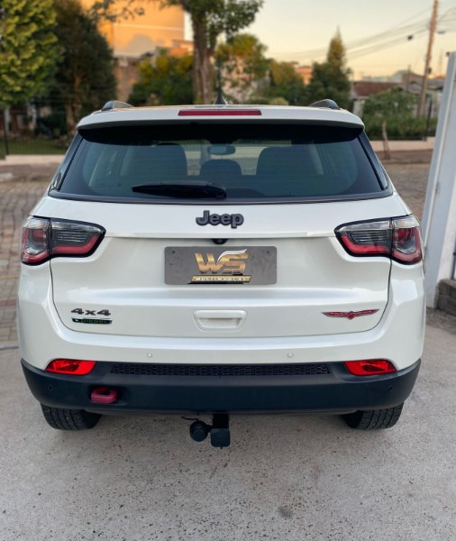 JEEP COMPASS 2.0 16V DIESEL TRAILHAWK 4X4 AUTOMÁTICO 2017/2017 WS MULTIMARCAS VENÂNCIO AIRES / Carros no Vale