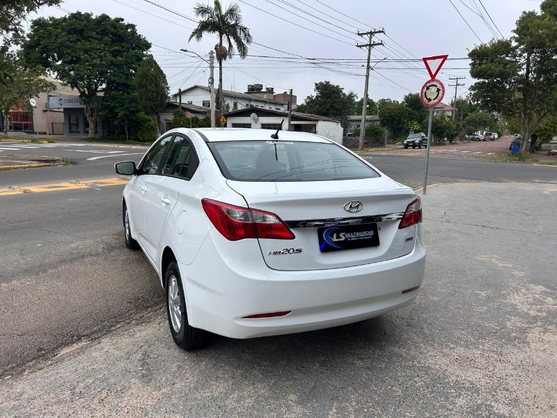 HYUNDAI HB20S 1.0 COMFORT STYLE 12V FLEX 4P MANUAL 2015/2015 LS MULTIMARCAS VENÂNCIO AIRES / Carros no Vale