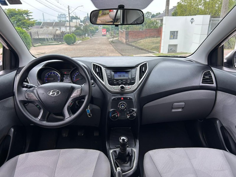HYUNDAI HB20S 1.0 COMFORT STYLE 12V FLEX 4P MANUAL 2015/2015 LS MULTIMARCAS VENÂNCIO AIRES / Carros no Vale