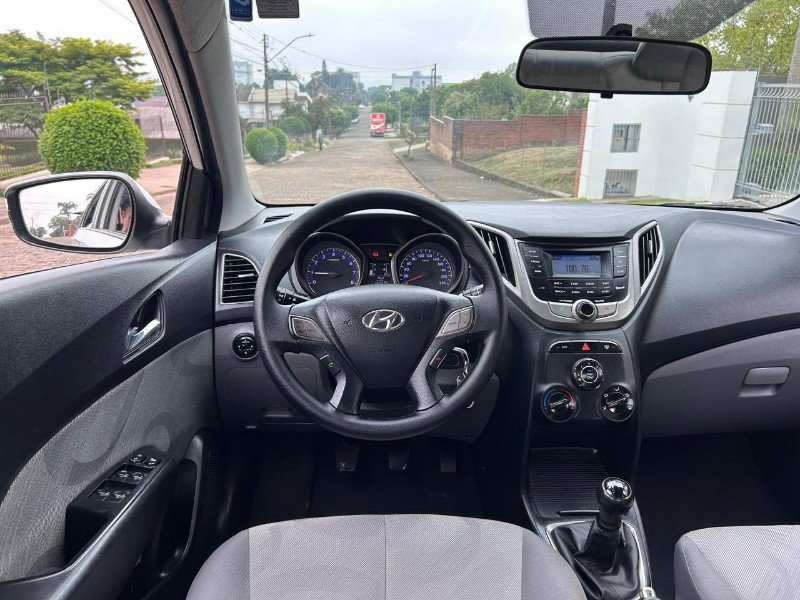 HYUNDAI HB20S 1.0 COMFORT STYLE 12V FLEX 4P MANUAL 2015/2015 LS MULTIMARCAS VENÂNCIO AIRES / Carros no Vale