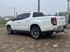 MITSUBISHI L200 TRITON SPORT HPE-S 2020/2021 BOSCO AUTOMÓVEIS GUAPORÉ / Carros no Vale