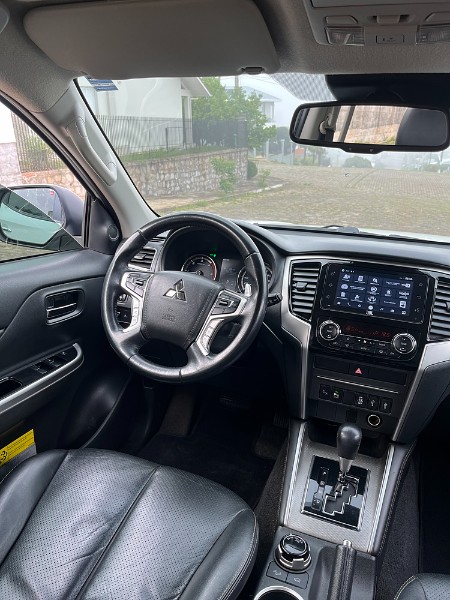 MITSUBISHI L200 TRITON SPORT HPE-S 2020/2021 BOSCO AUTOMÓVEIS GUAPORÉ / Carros no Vale